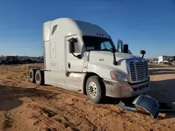 Salvage cars for sale from Copart Andrews, TX: 2016 Freightliner Cascadia 125