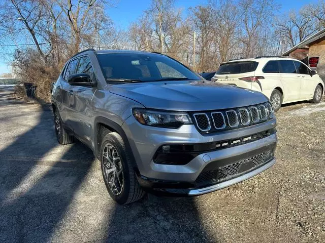 2024 Jeep Compass Latitude