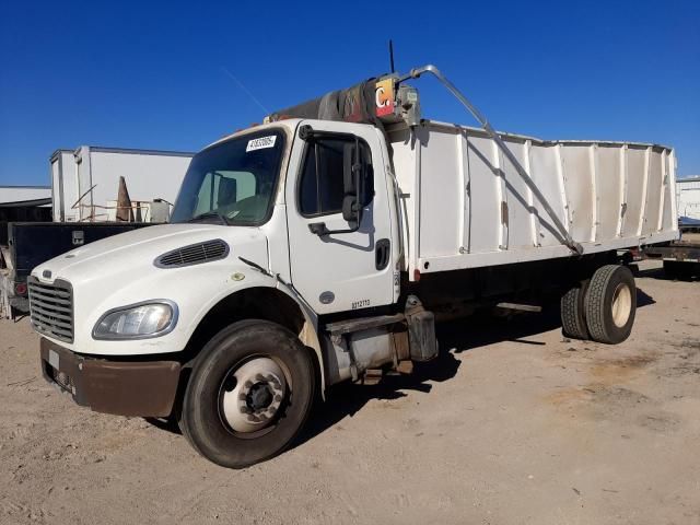 2013 Freightliner M2 106 Medium Duty