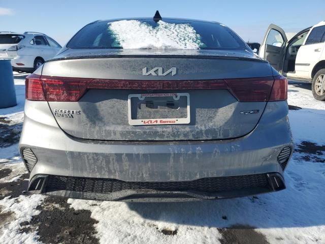 2023 KIA Forte GT Line