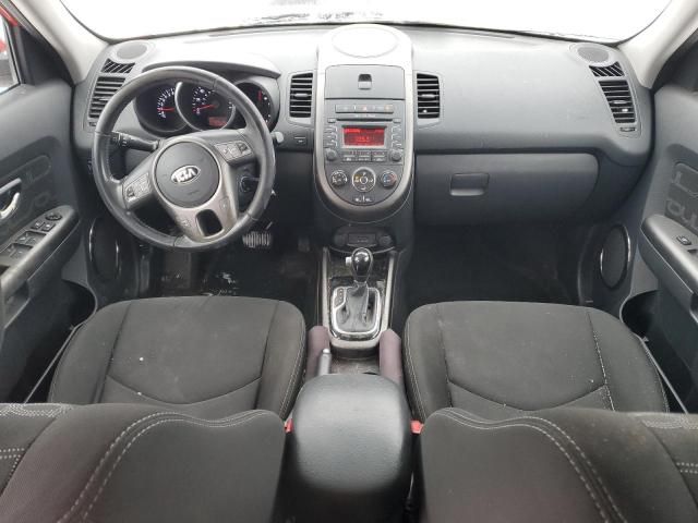 2013 KIA Soul +