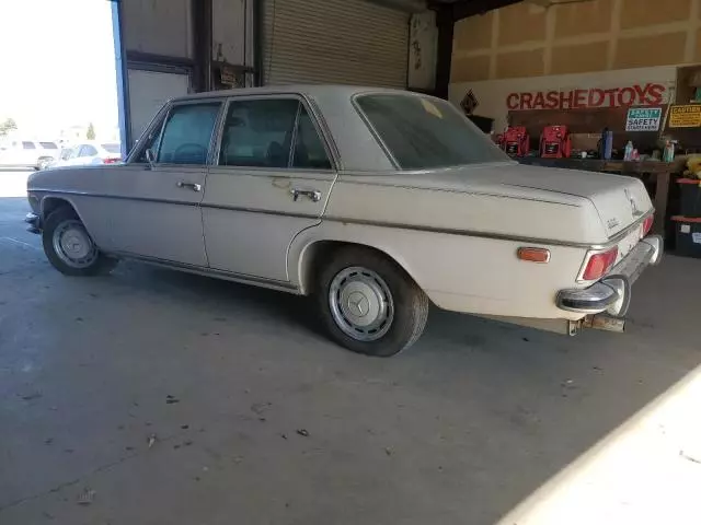 1969 Mercedes-Benz 250