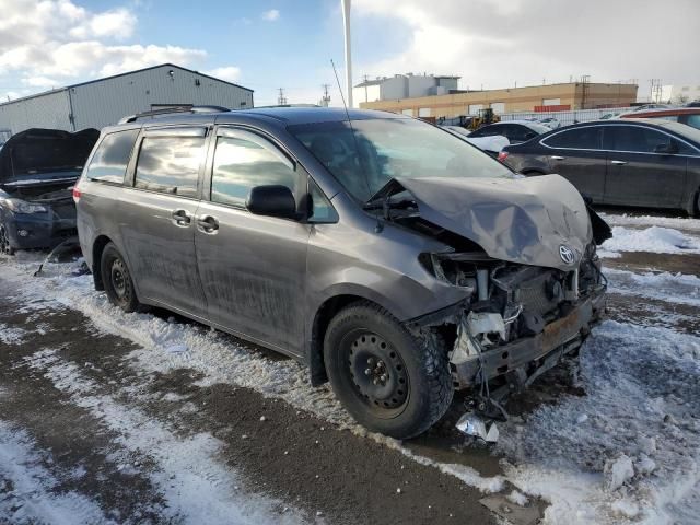 2012 Toyota Sienna