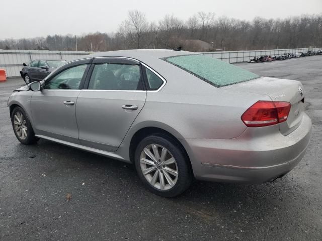 2012 Volkswagen Passat SEL