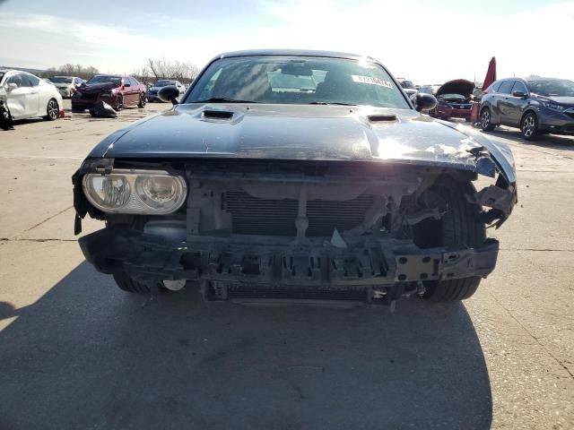 2014 Dodge Challenger SXT