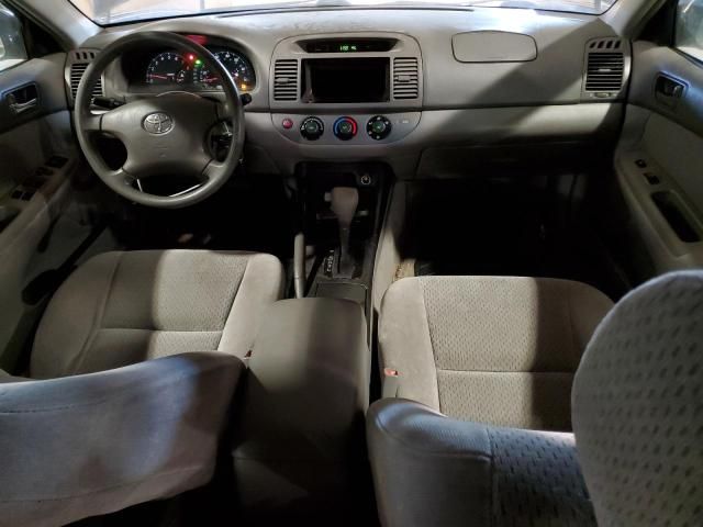 2002 Toyota Camry LE