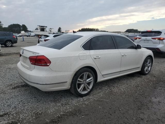 2013 Volkswagen Passat SEL