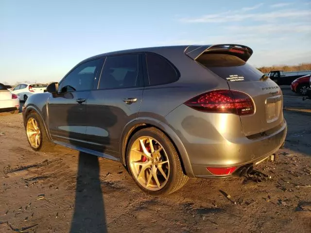 2013 Porsche Cayenne GTS