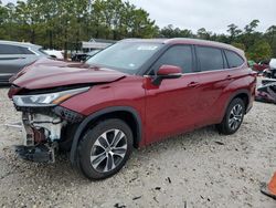 Salvage cars for sale from Copart Houston, TX: 2022 Toyota Highlander XLE