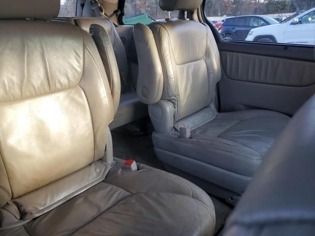 2008 Toyota Sienna XLE