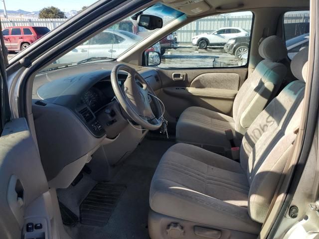 2000 Toyota Sienna LE