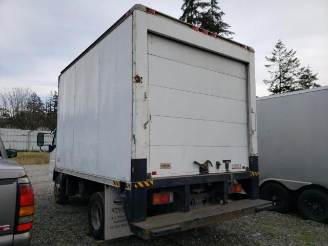 2007 Sterling Mitsubishi Chassis COE 40