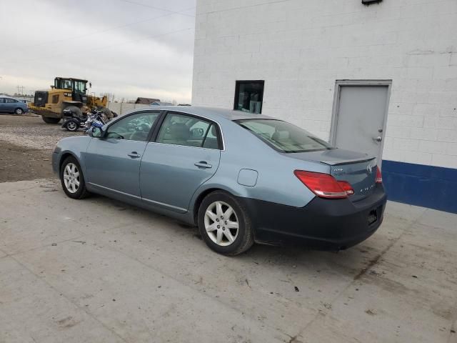 2005 Toyota Avalon XL