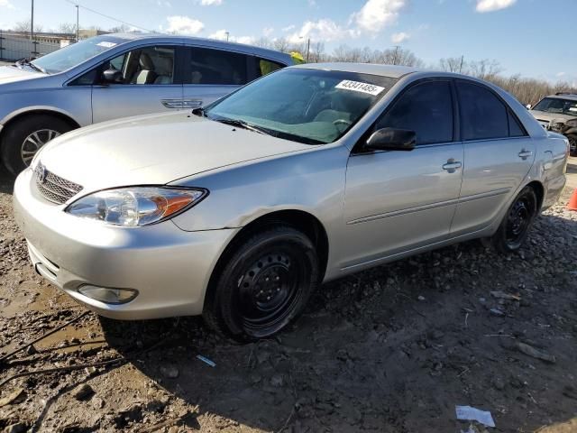 2004 Toyota Camry LE