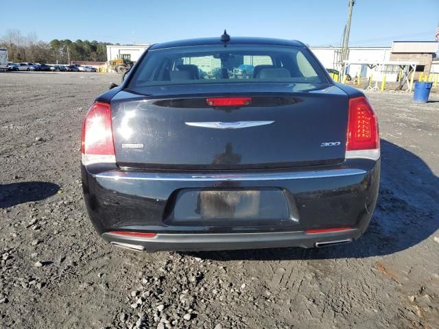 2019 Chrysler 300 Touring