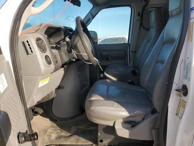 2010 Ford Econoline E250 Van