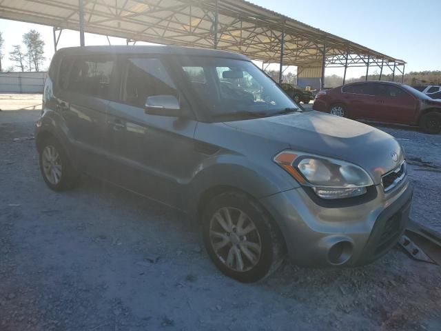 2013 KIA Soul +