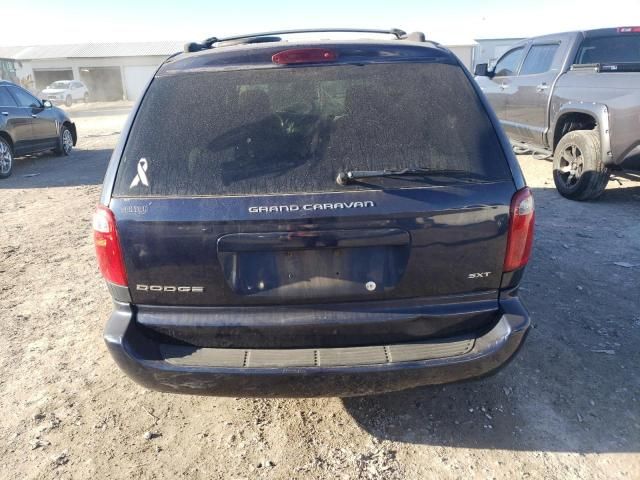 2004 Dodge Grand Caravan SXT