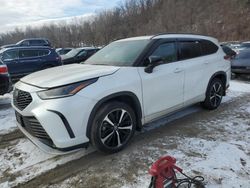 Vehiculos salvage en venta de Copart Marlboro, NY: 2022 Toyota Highlander XSE