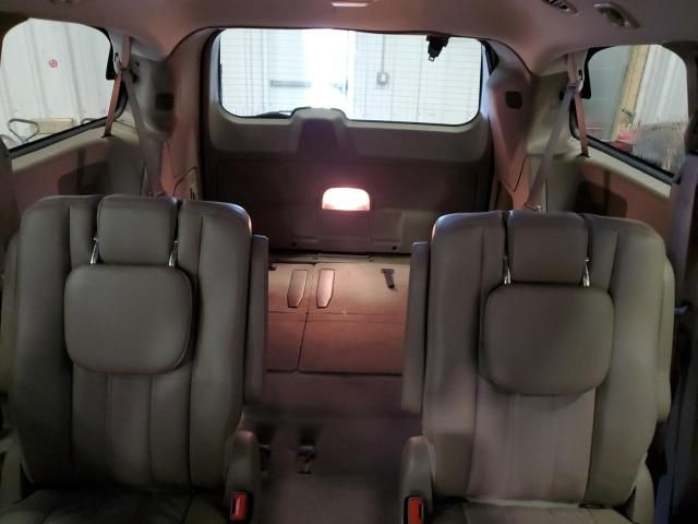 2012 Chrysler Town & Country Touring