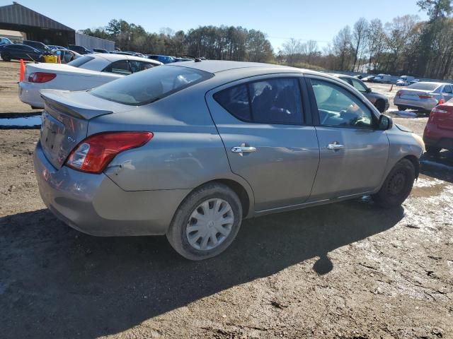 2014 Nissan Versa S