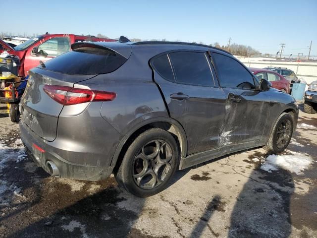 2018 Alfa Romeo Stelvio Sport