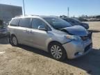 2013 Toyota Sienna XLE