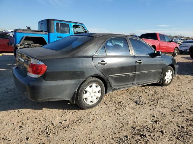 2005 Toyota Camry LE