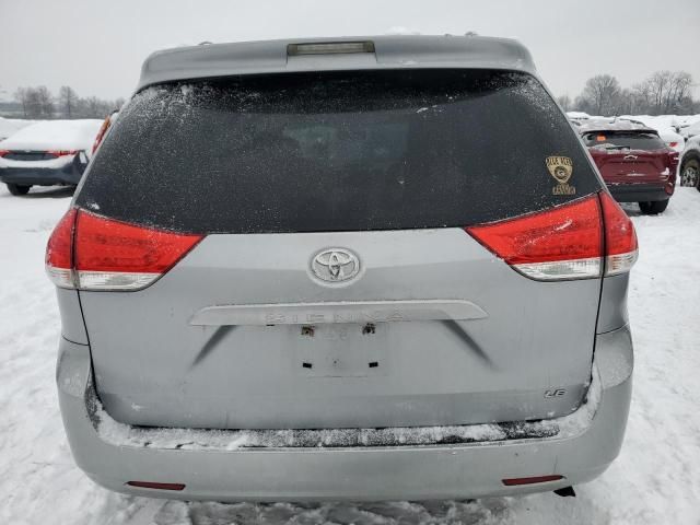 2011 Toyota Sienna LE