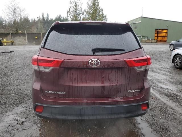 2019 Toyota Highlander SE