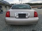 2000 Lincoln Town Car Signature