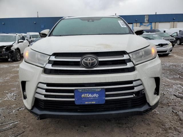 2018 Toyota Highlander SE