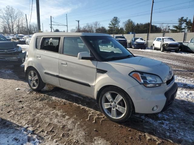 2010 KIA Soul +