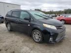 2019 Toyota Sienna XLE