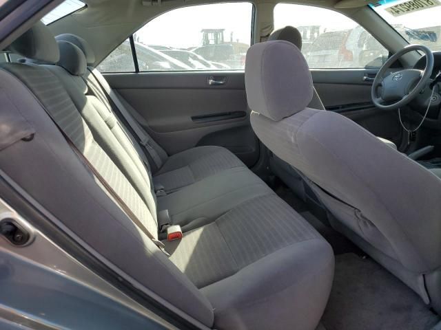 2005 Toyota Camry LE