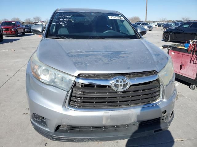 2015 Toyota Highlander LE