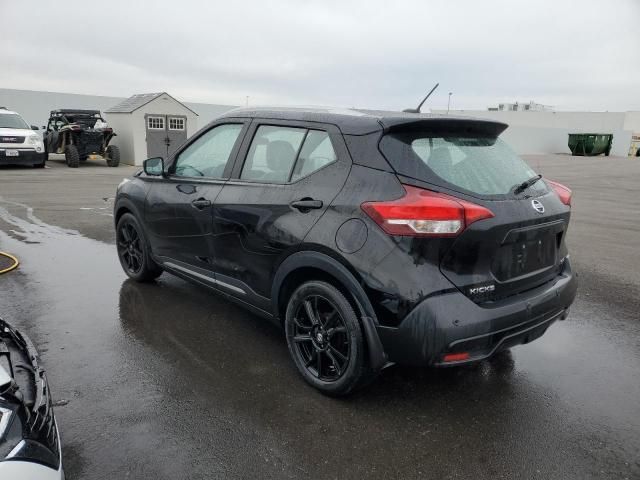 2020 Nissan Kicks SR