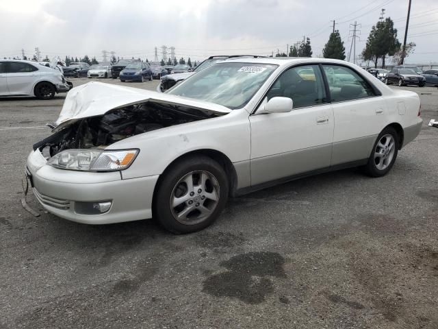 2000 Lexus ES 300