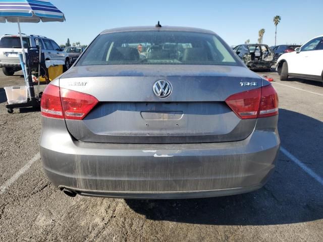 2015 Volkswagen Passat SE