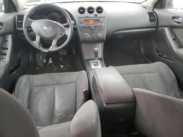 2011 Nissan Altima Base