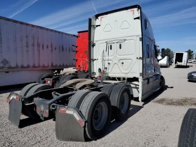 2023 Freightliner Cascadia 126