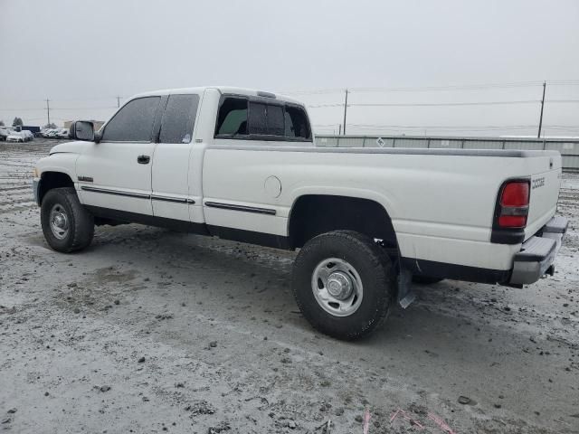 1999 Dodge RAM 2500