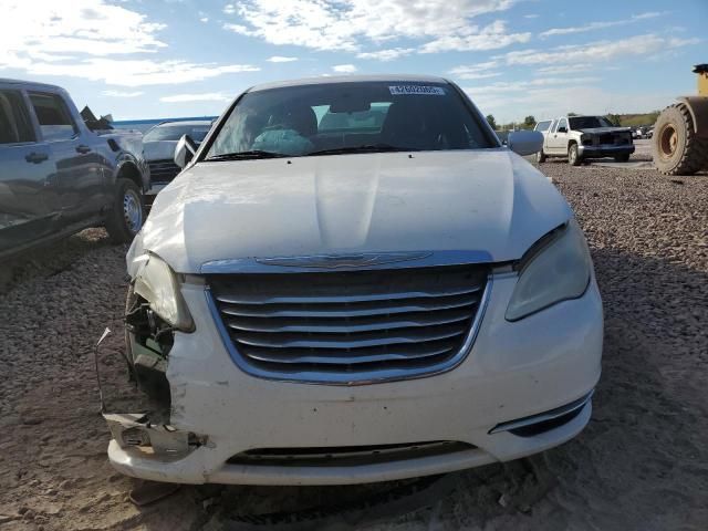 2012 Chrysler 200 Touring