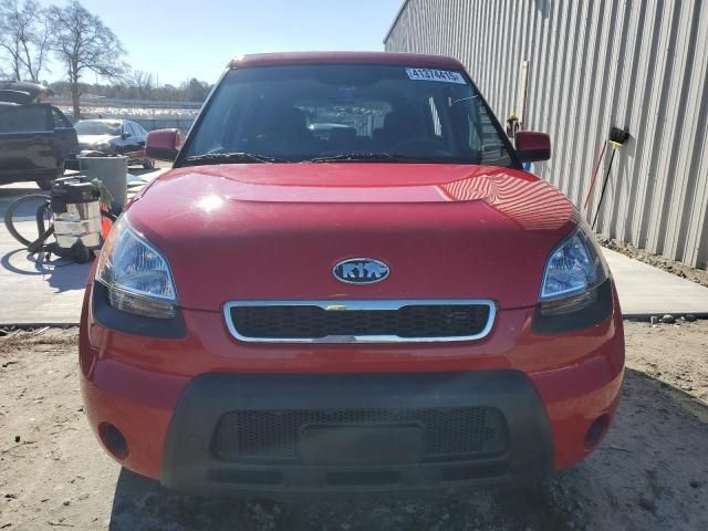 2010 KIA Soul +