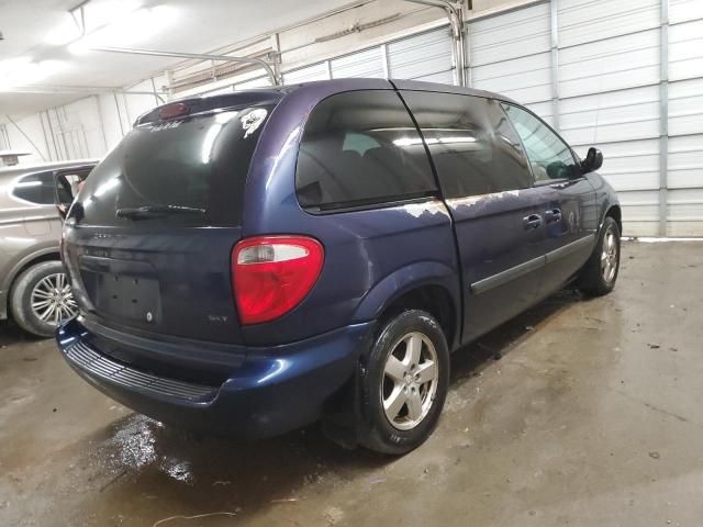 2005 Dodge Caravan SXT