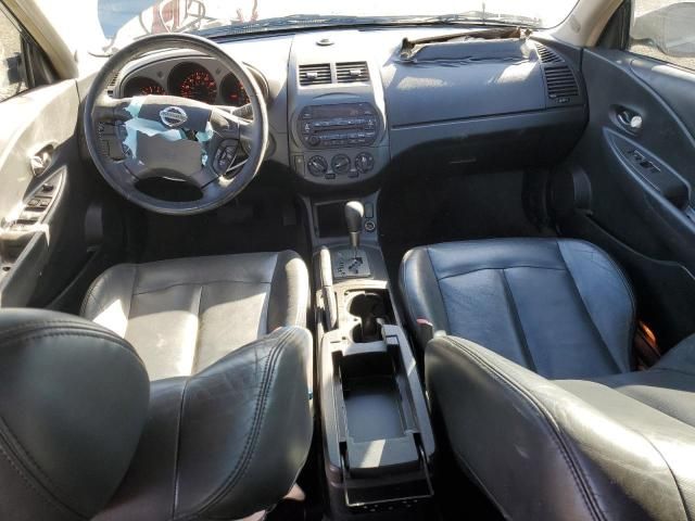 2002 Nissan Altima Base