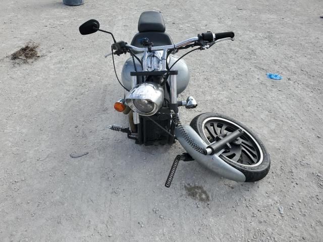 2004 Honda VTX1300 C