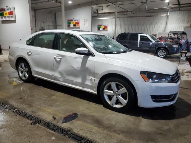 2013 Volkswagen Passat SE