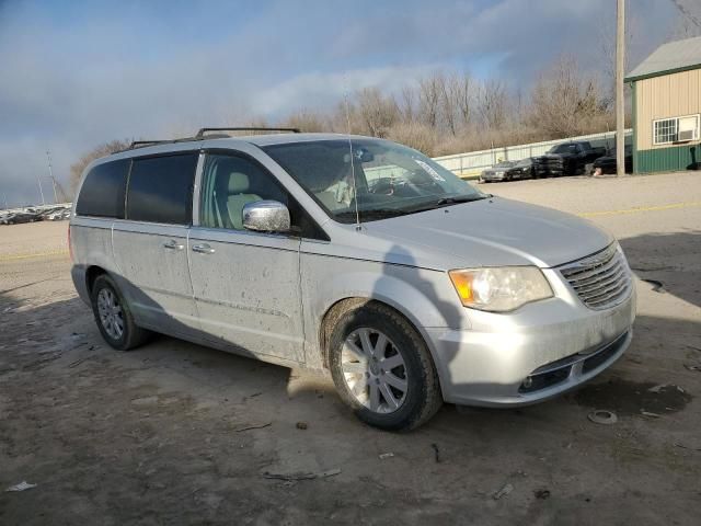 2012 Chrysler Town & Country Touring L