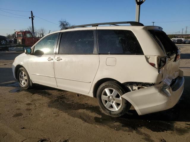 2005 Toyota Sienna CE